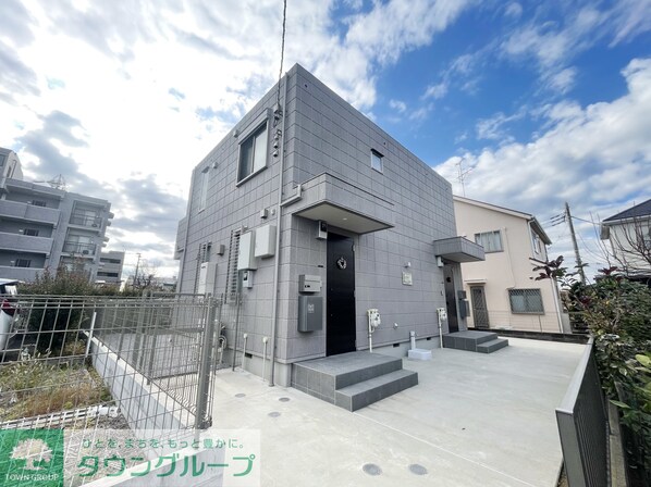 コミュタス向ヶ丘の物件外観写真